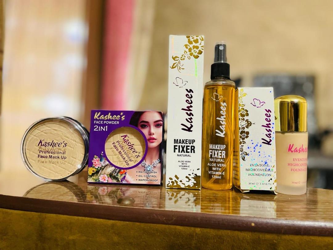 Kashee's 4 in 1 Makeup Deal