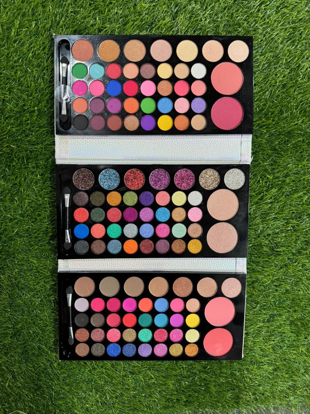 Eyeshades Multicolor Matte and Glitter Palette Imported